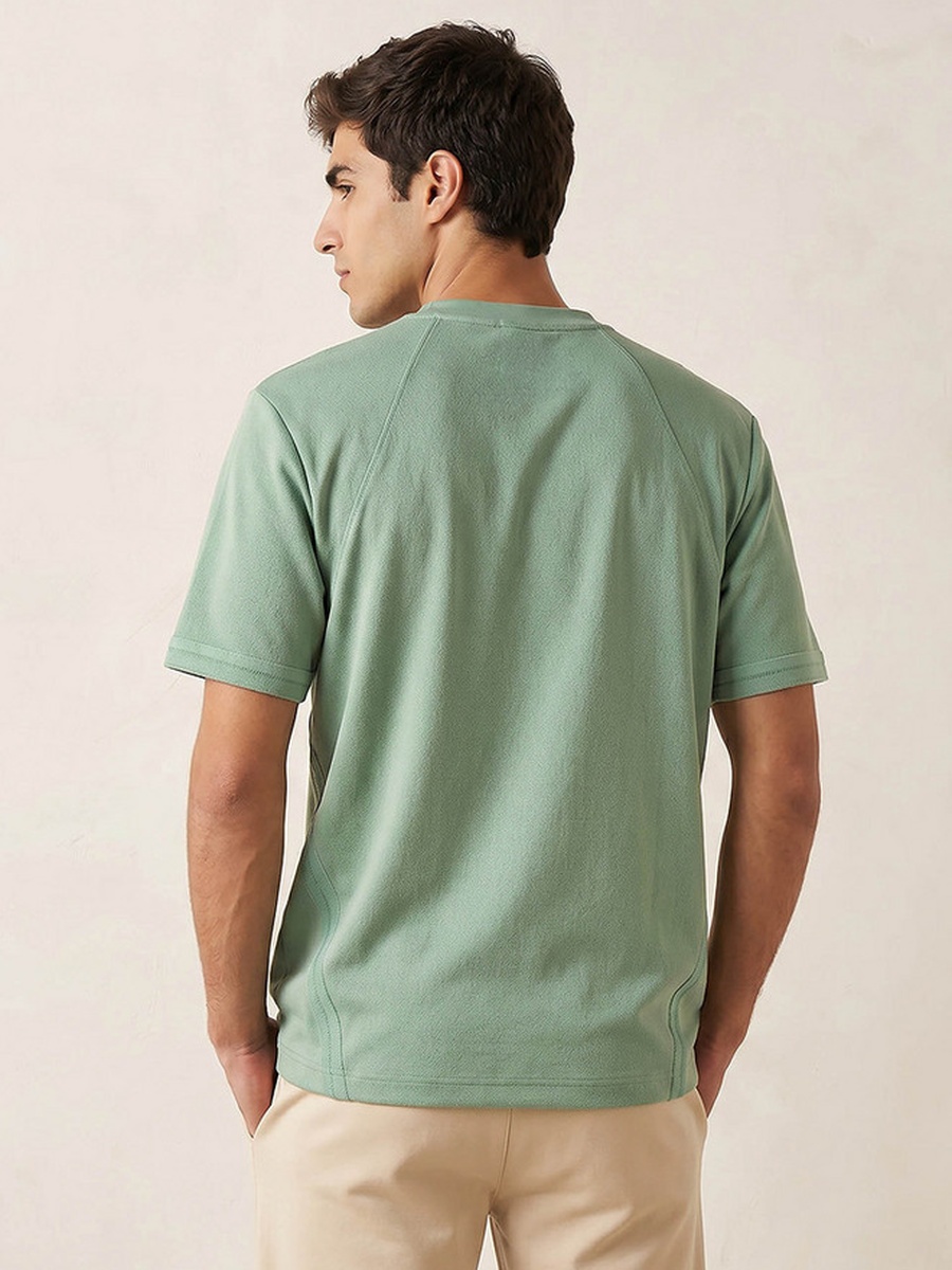 Crew Neck Short Sleeves Panelled T-Shirt