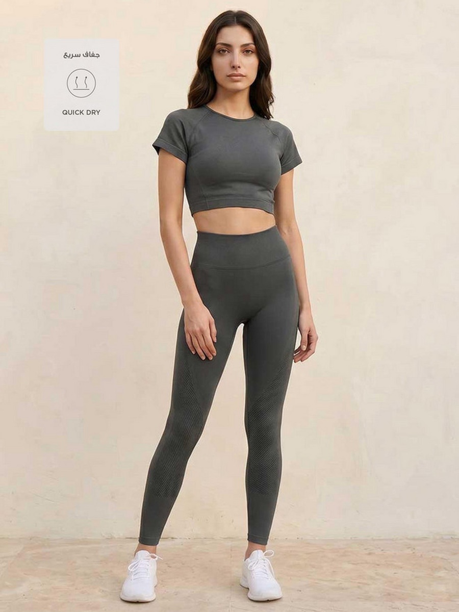 Performance Cutout Crop T-Shirt
