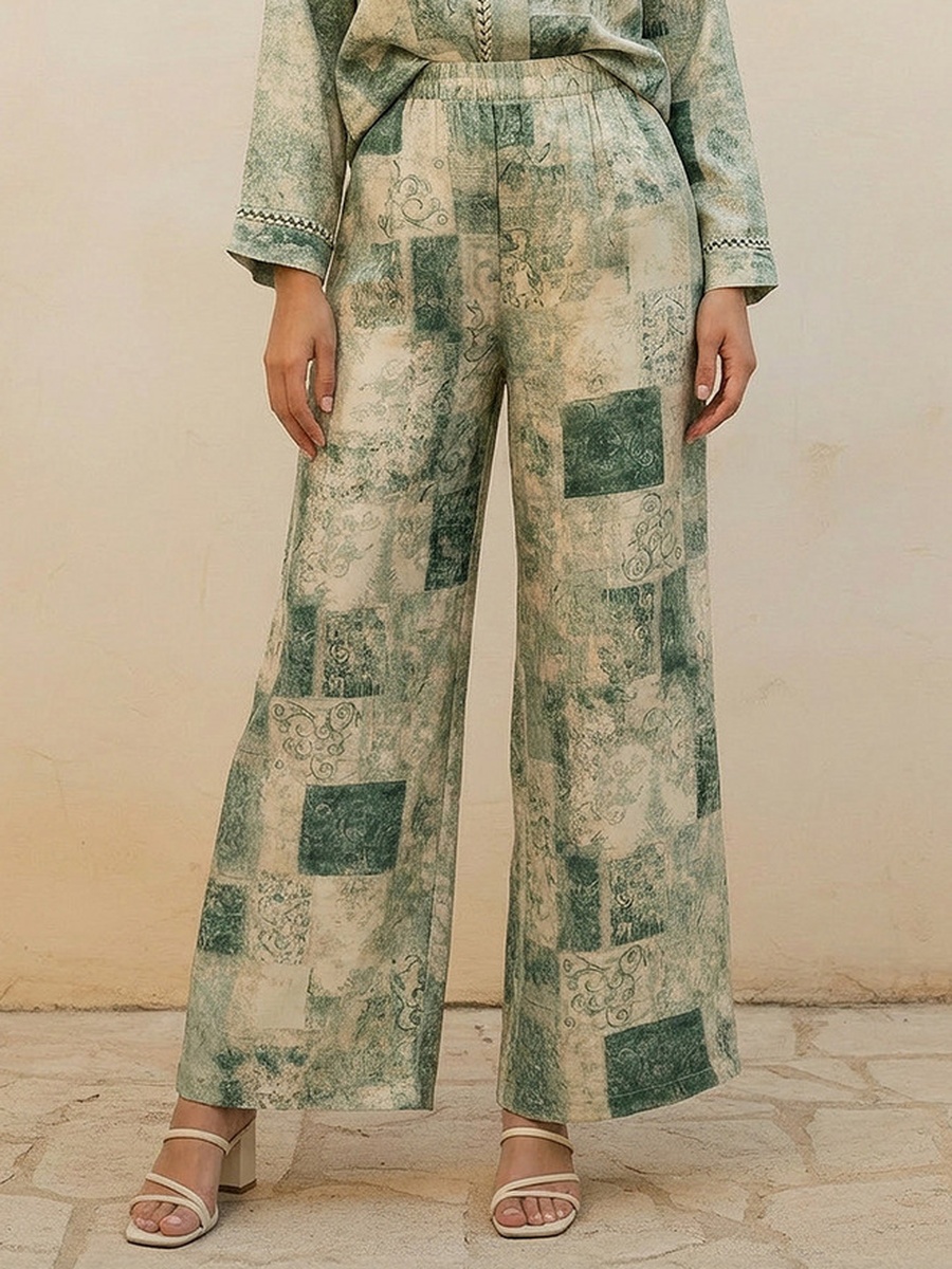 Wide Leg Printed Trousers