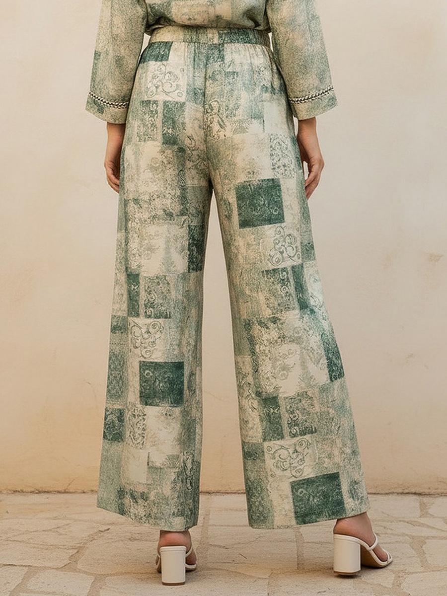 Wide Leg Printed Trousers