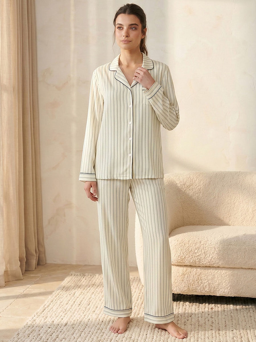 Viscose Pyjama Set with Button-Down Shirt and Trousers