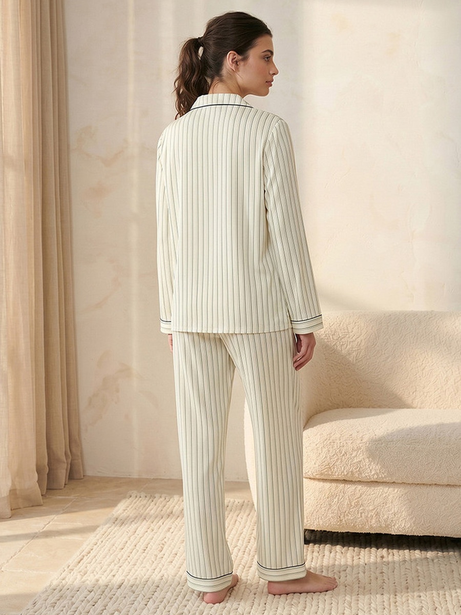 Viscose Pyjama Set with Button-Down Shirt and Trousers