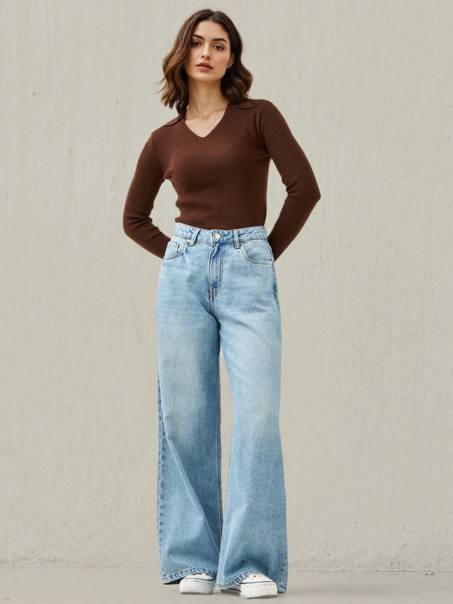 Wide Leg Jeans with Pockets