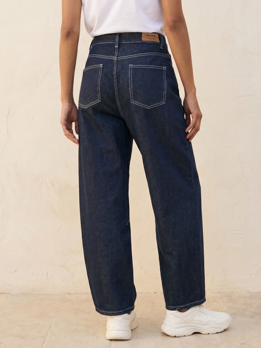 Barrel Fit Jeans