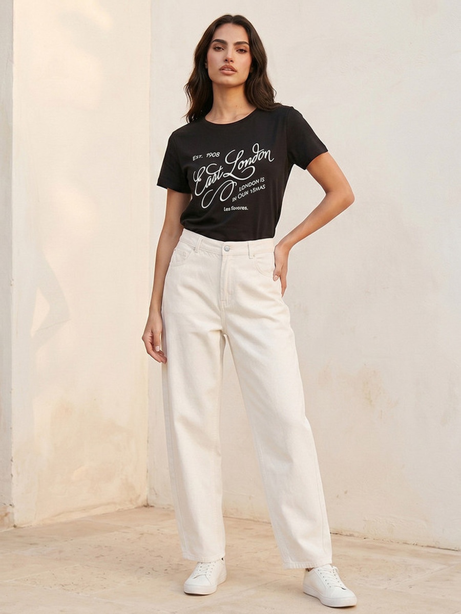 Barrel Fit Button Closure Cotton Twisted Seam Jeans