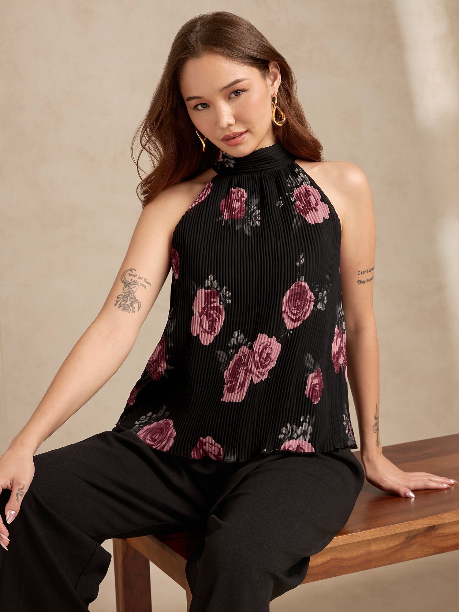 Black Sleeveless Floral Plisse Halter Top