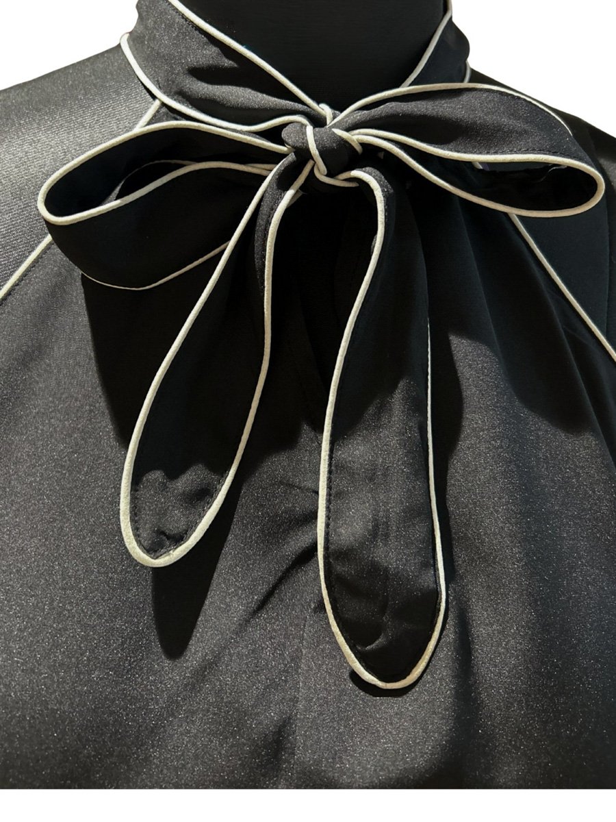 Black Sleeveless Halter Top with Bow Detail