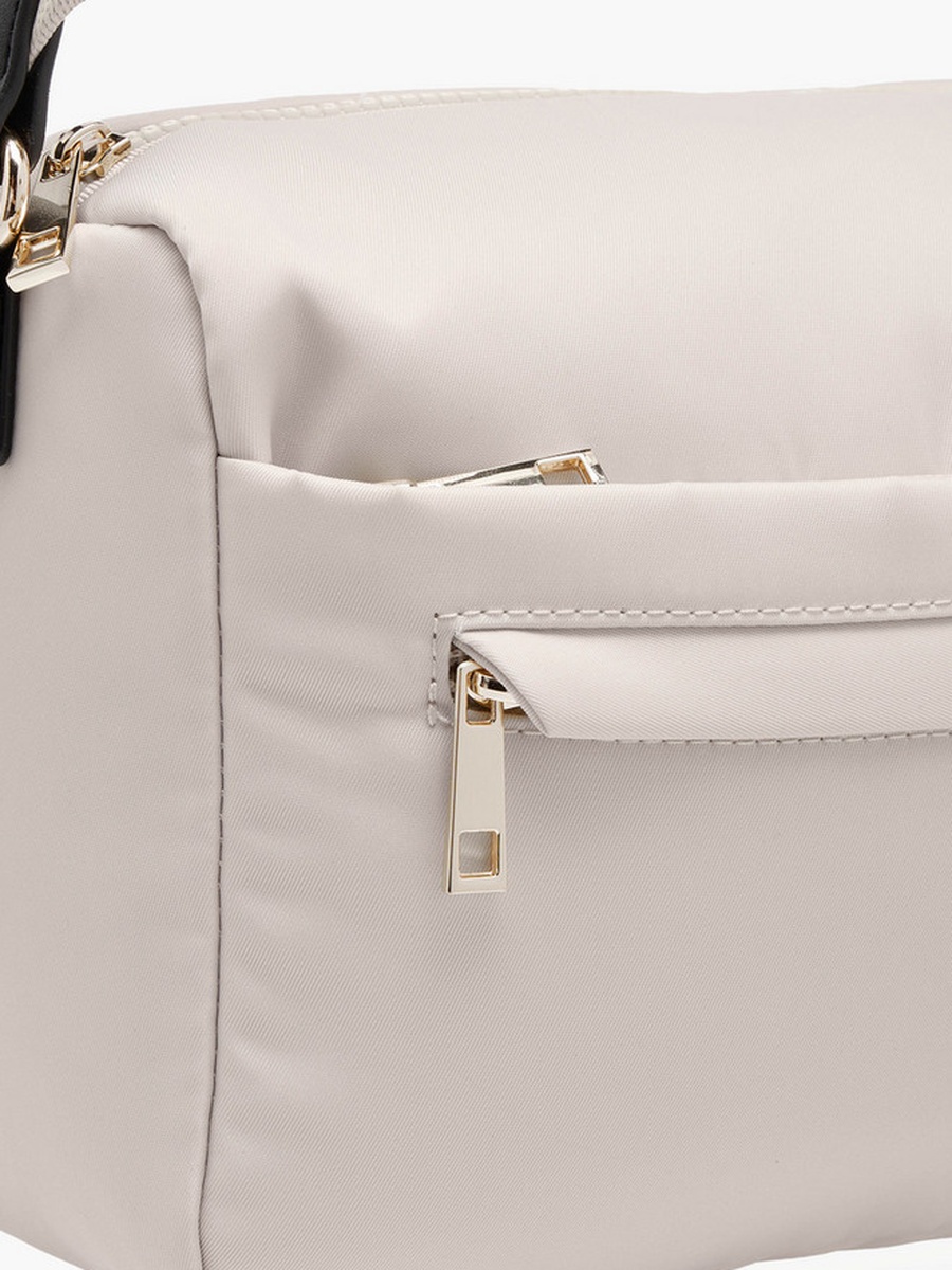 Crossbody Bag with Zip Closure