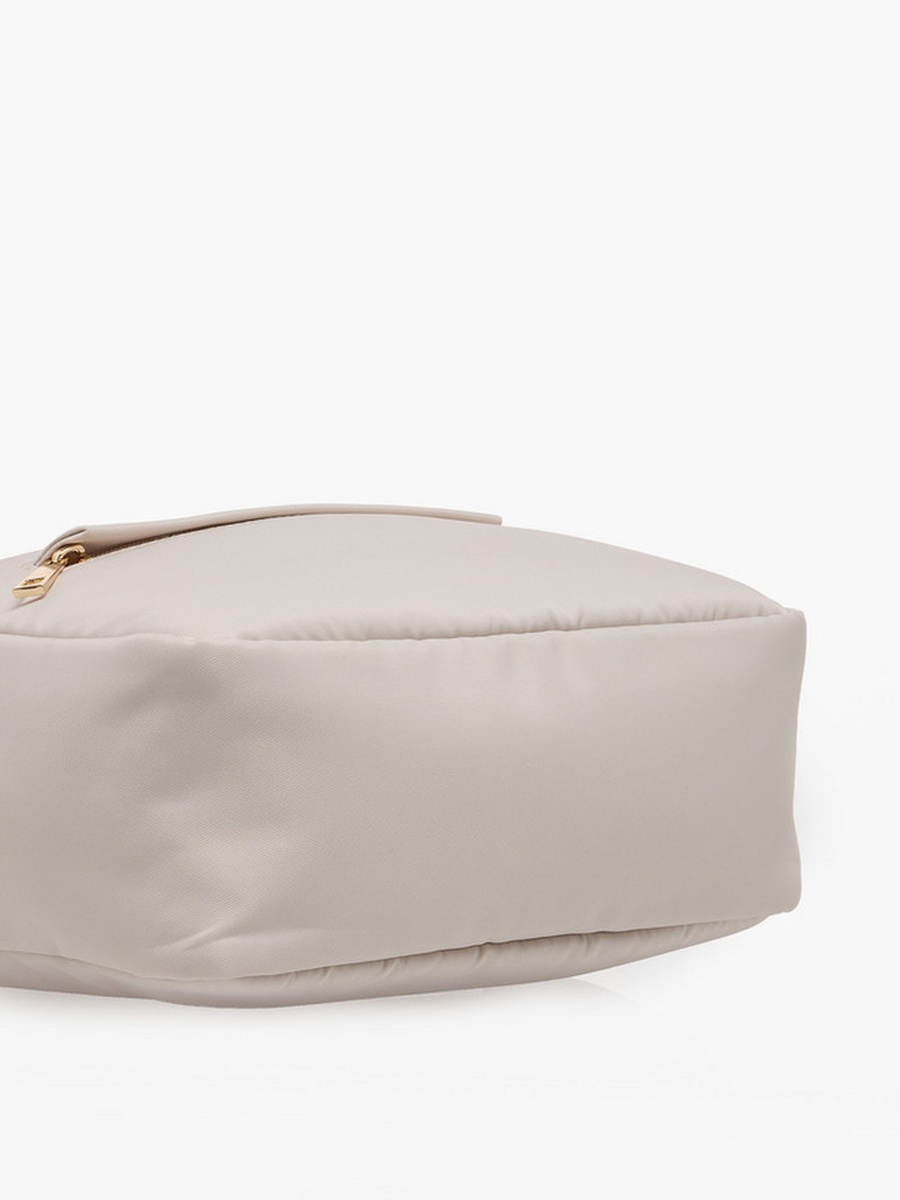 Crossbody Bag with Zip Closure