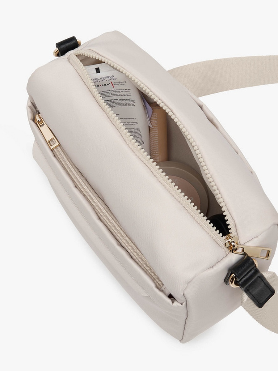 Crossbody Bag with Zip Closure