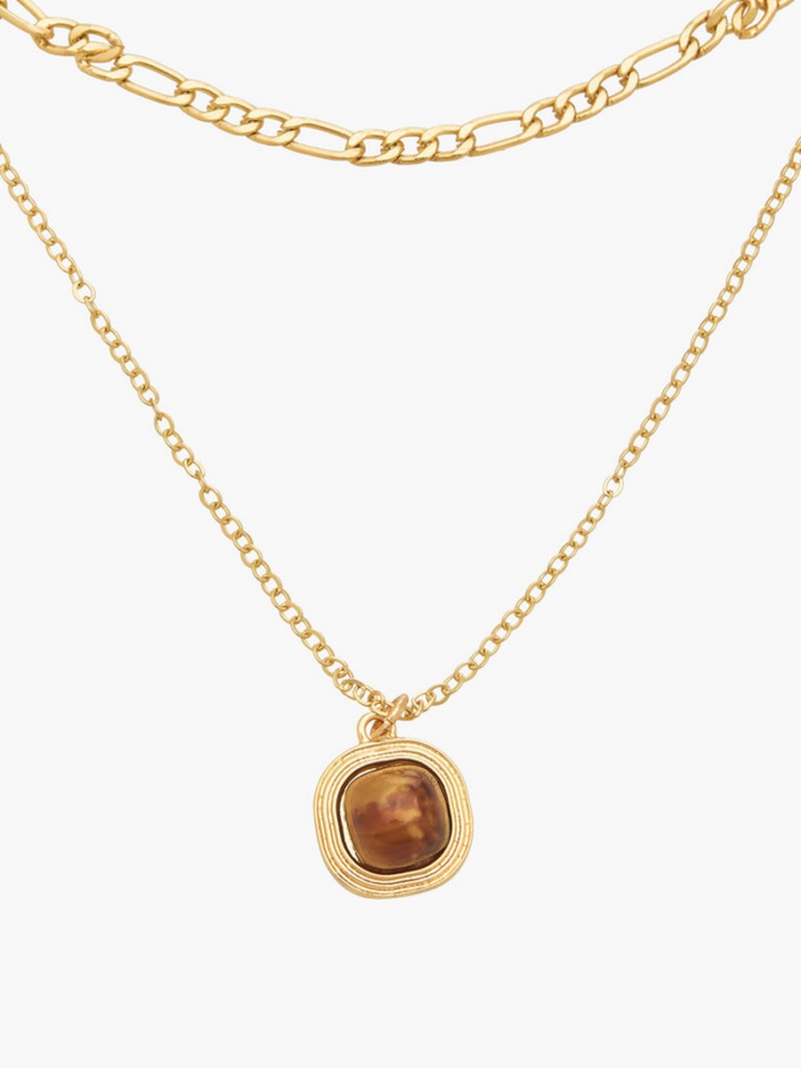 Gold Tone Pendant Necklace Layered