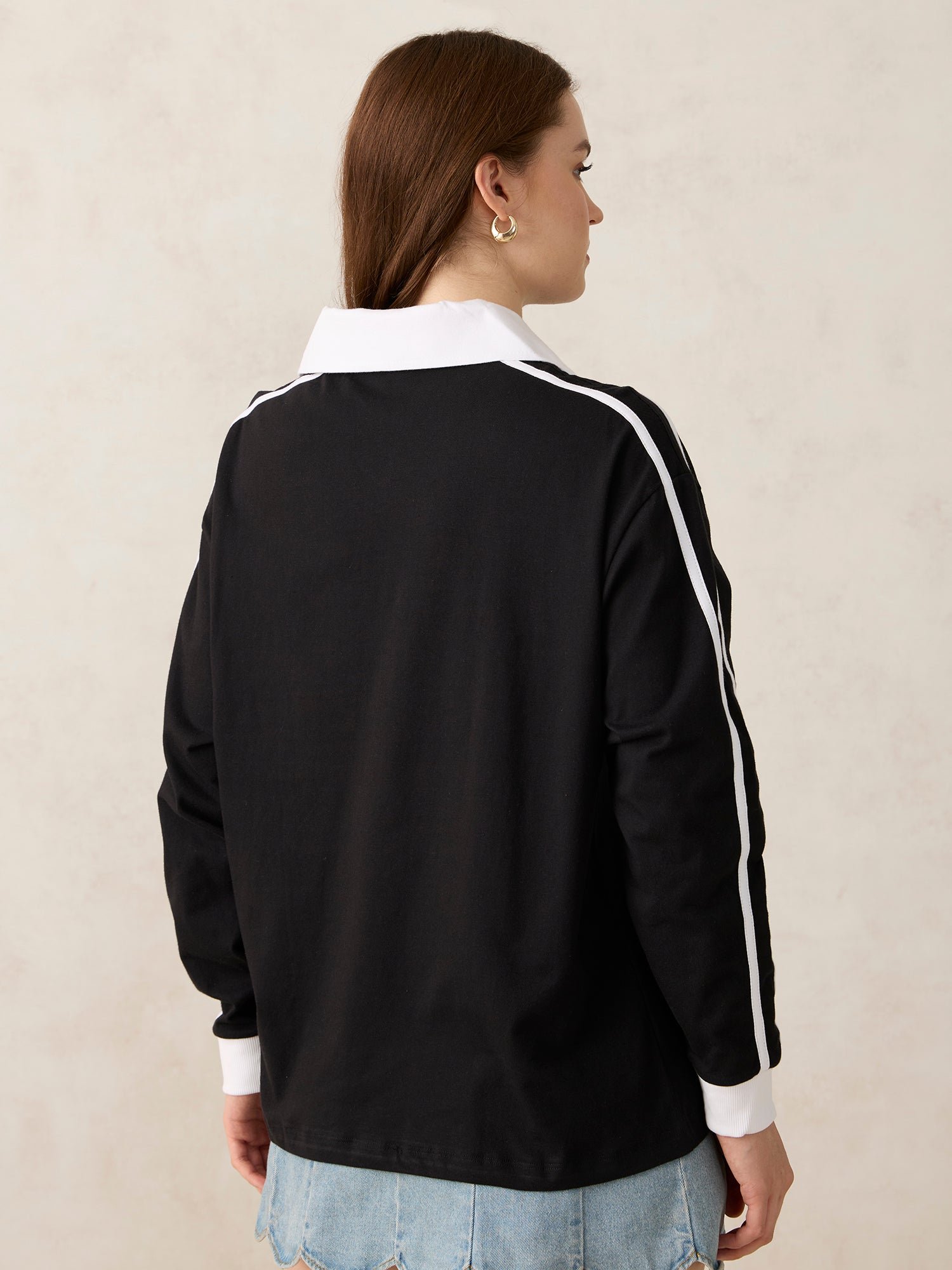 Black Long Sleeve Graphic T-Shirt with Collar