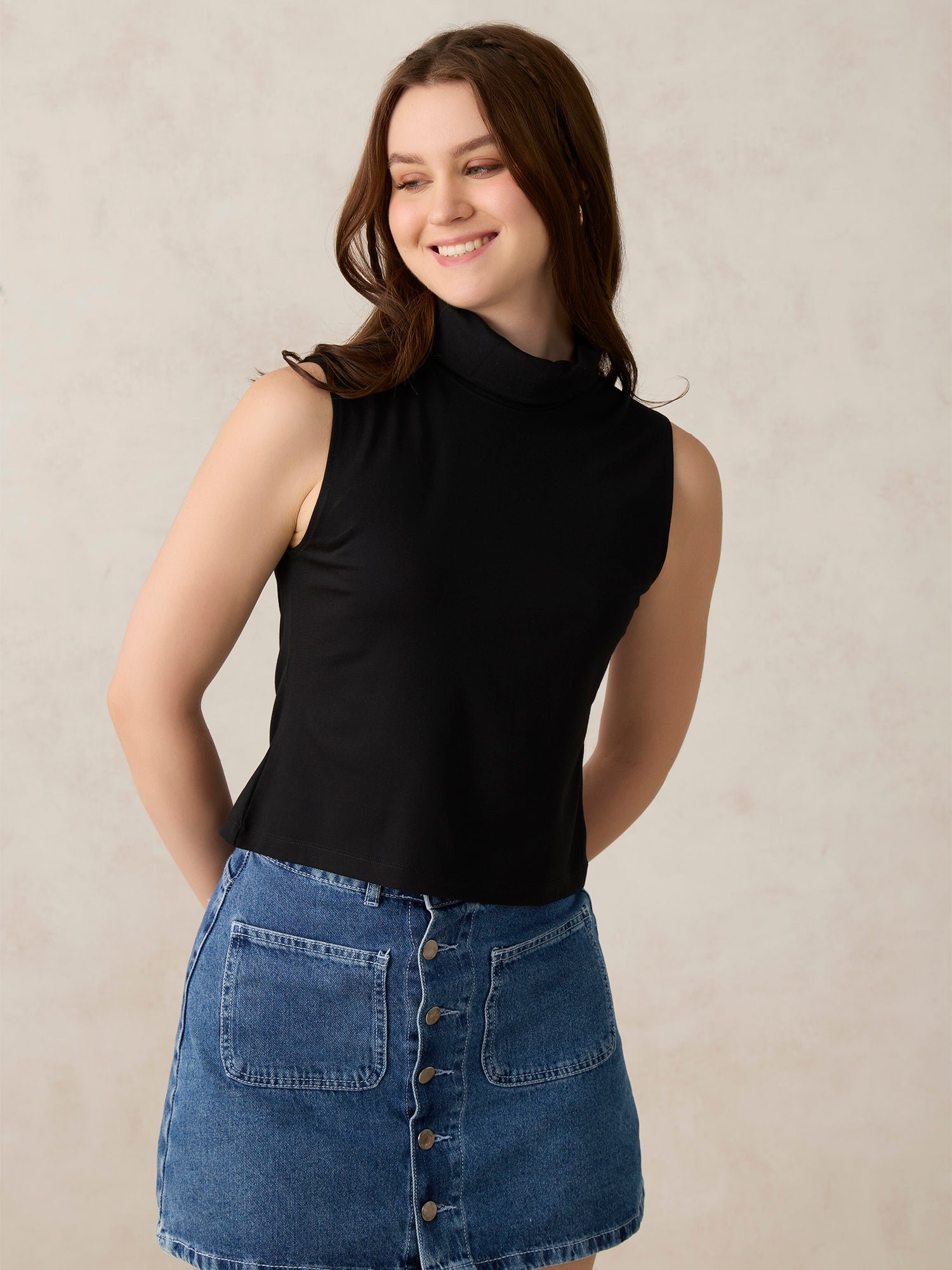 Black Sleeveless High Neck Tank Top