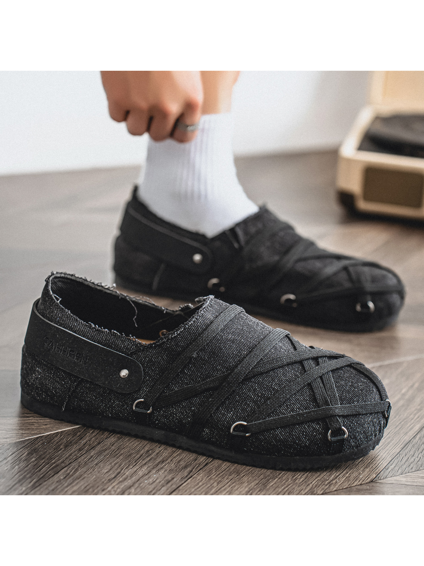 String Wrap Casual Shoes