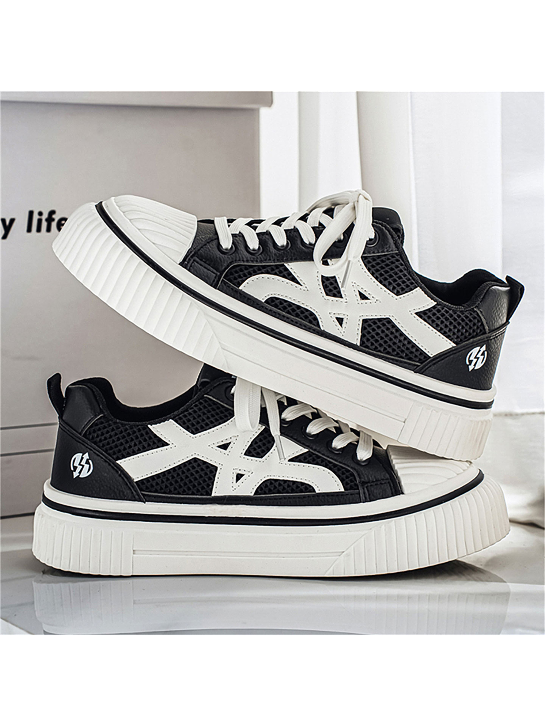 Sporty Casual Sneakers