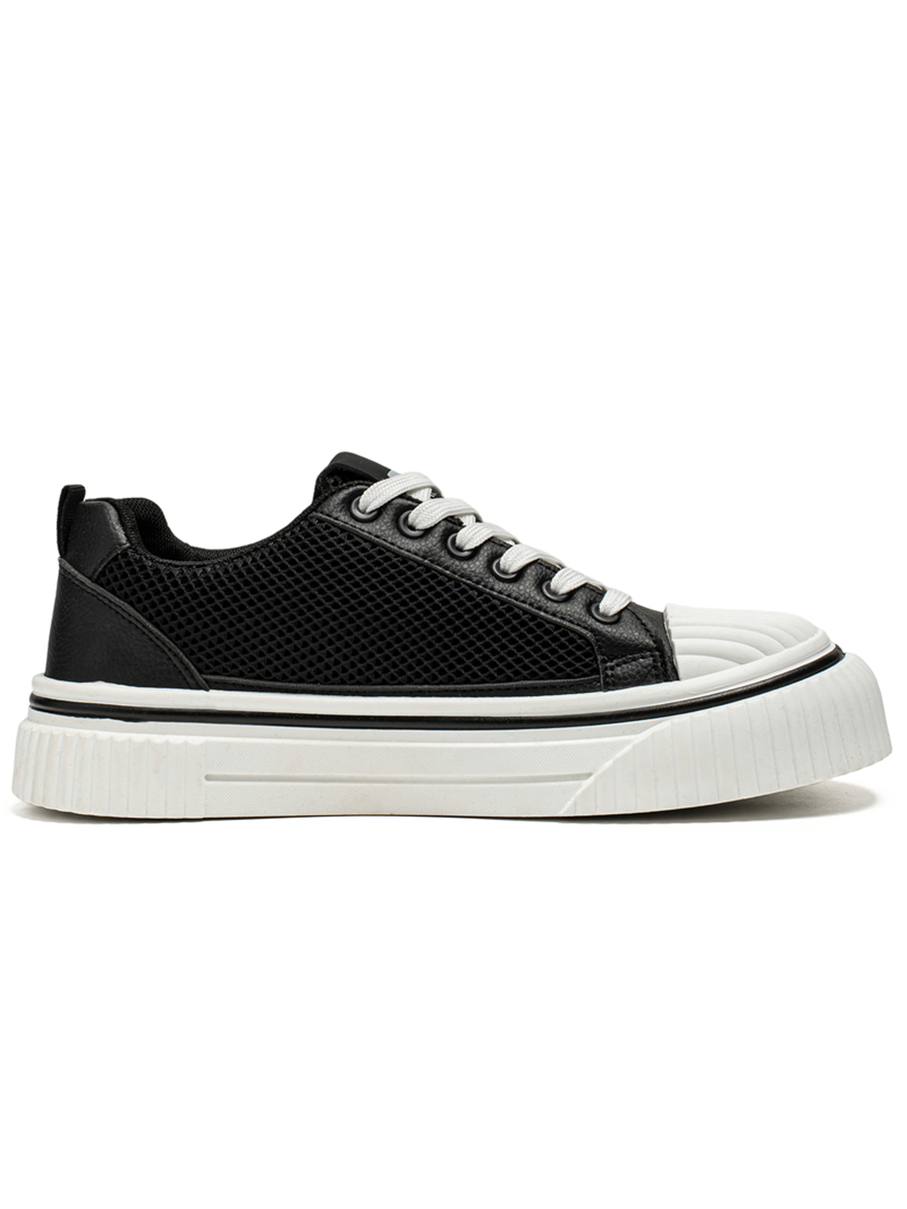 Sporty Casual Sneakers