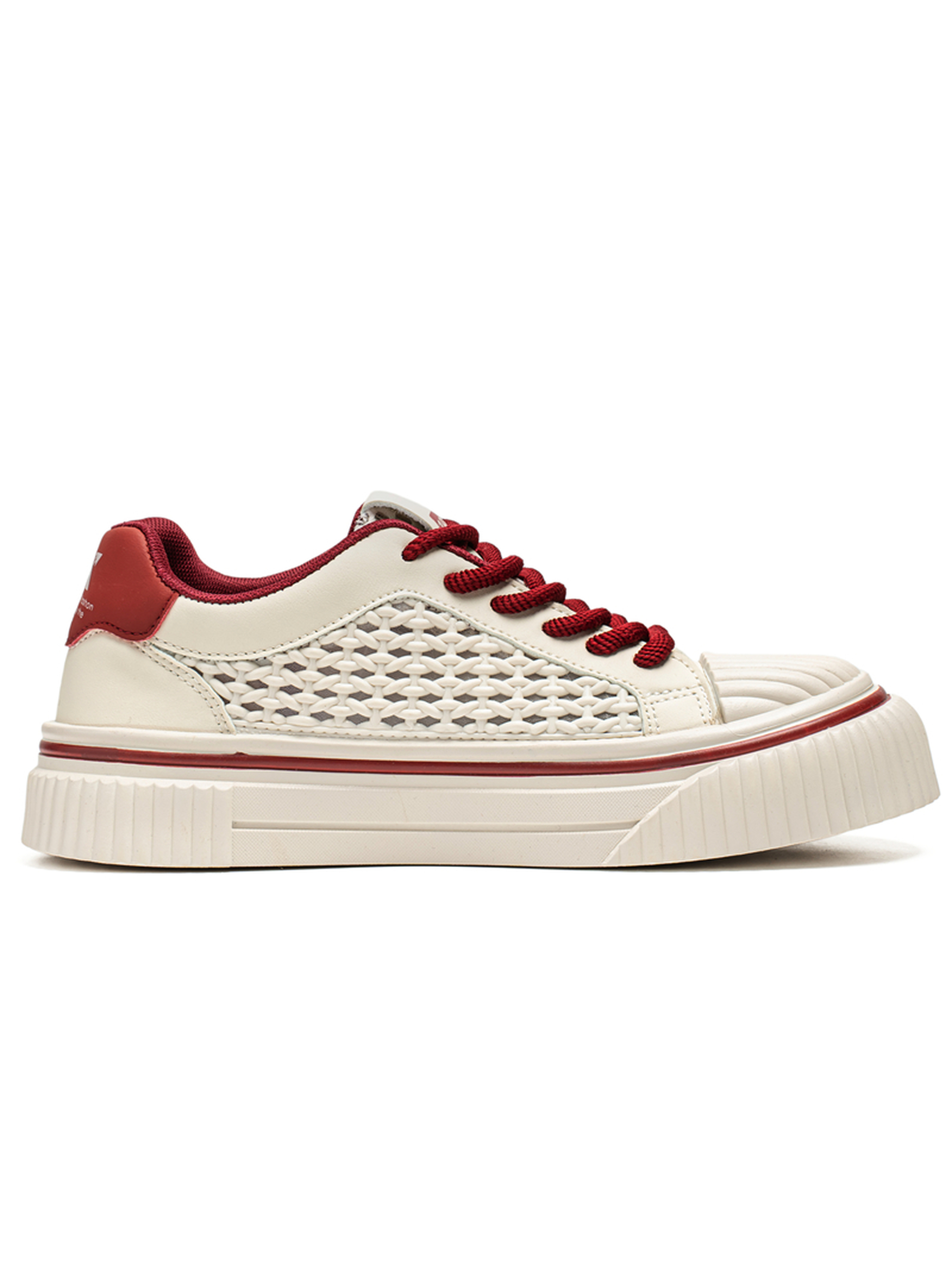 Textured Casual Shoes with Red Accents
