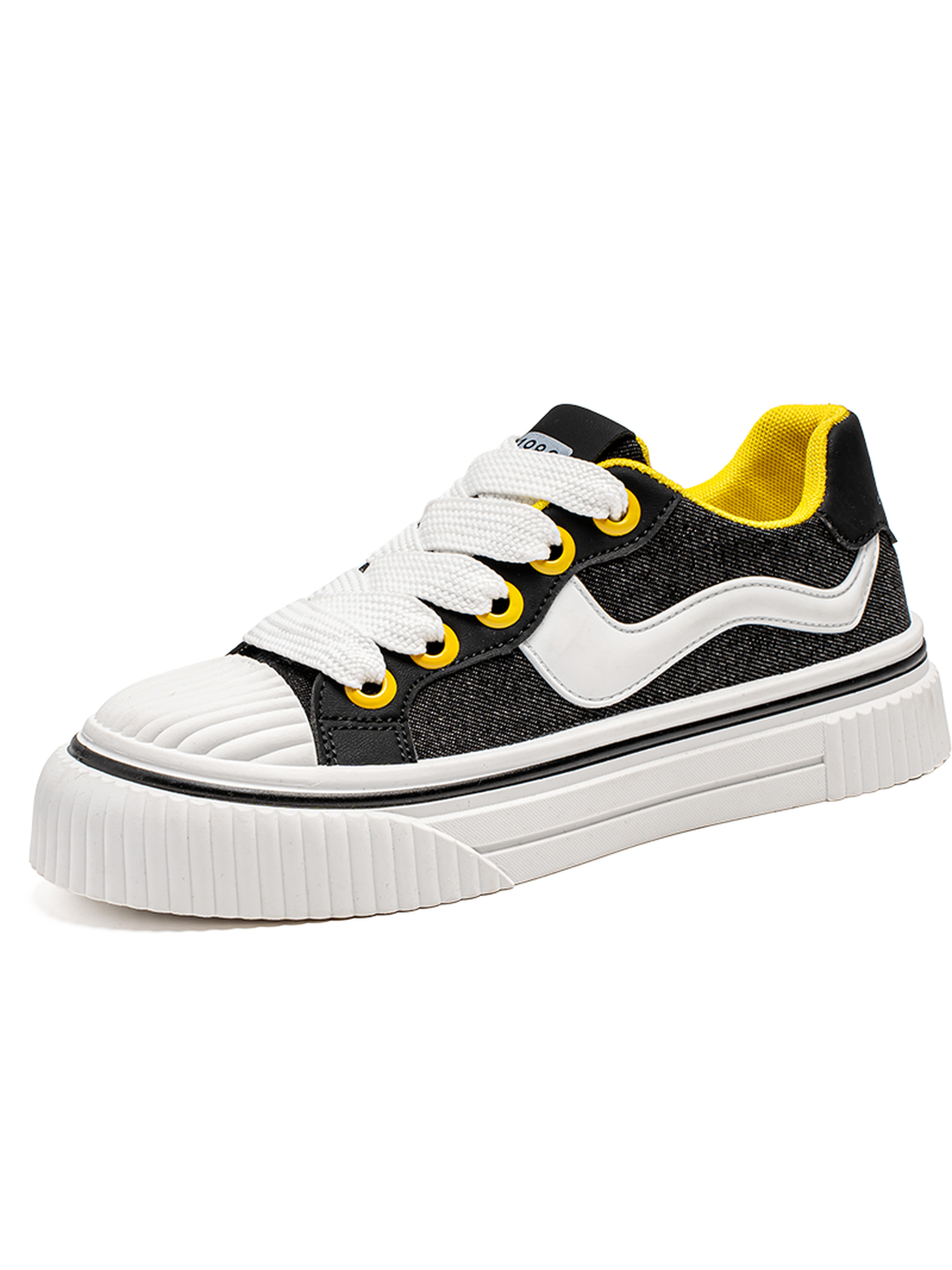 Contrast Tab Casual Sneakers