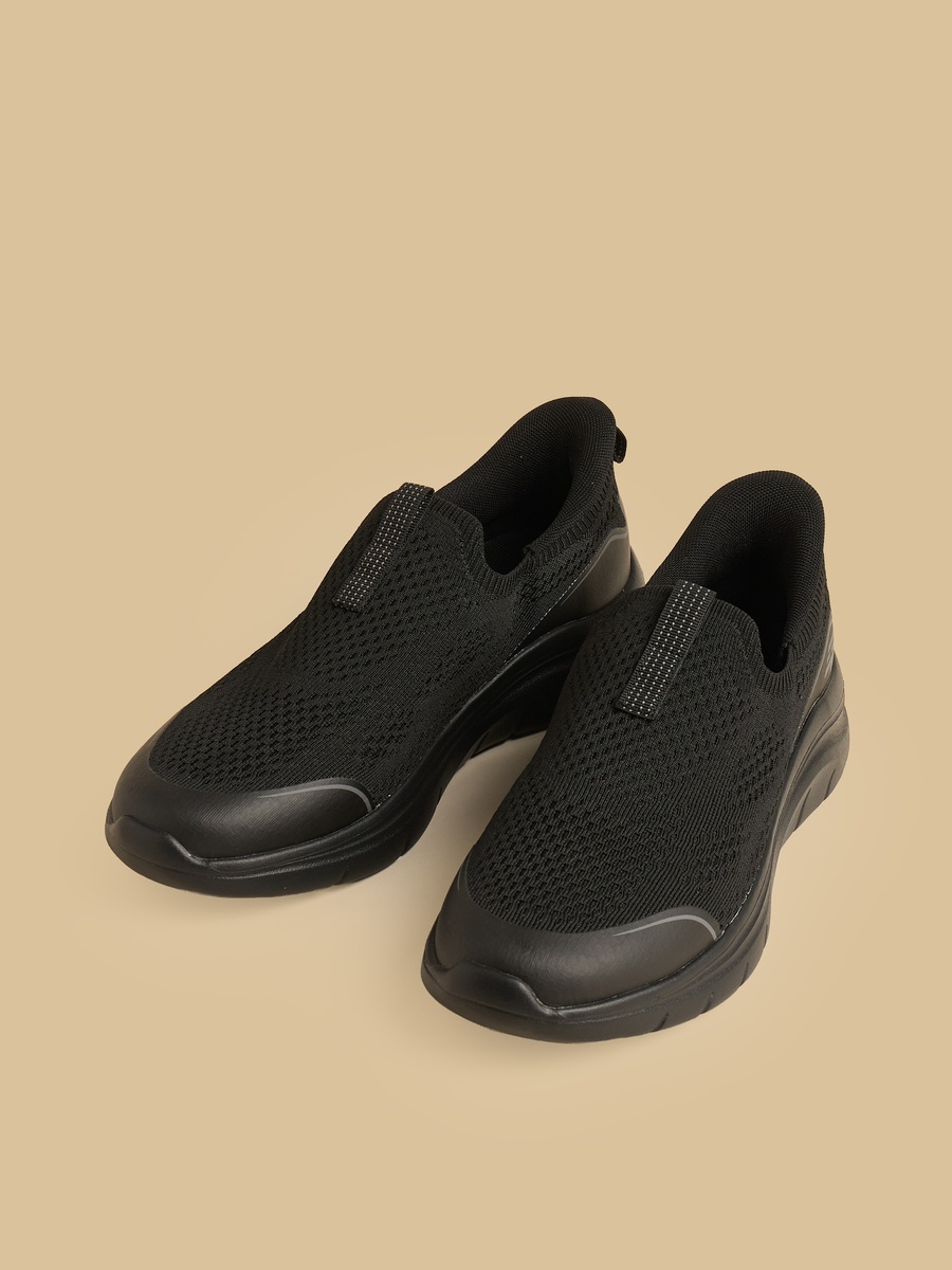 Flyknit Textured Slip-On Sports Shoes