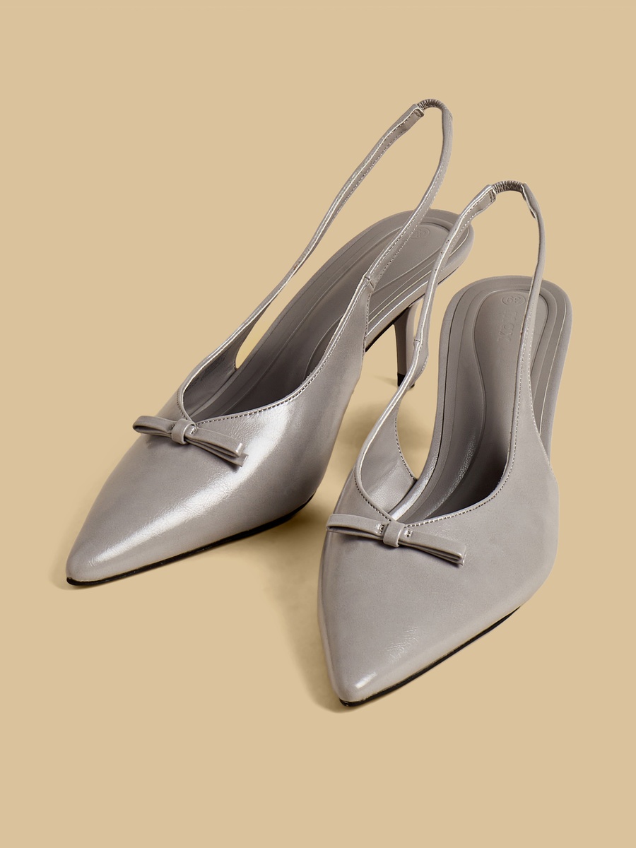 Bow Accent Slingback Strap Shoes