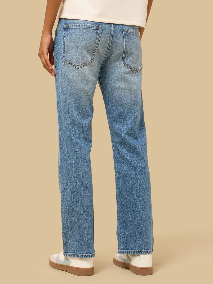 Straight Fit Jeans