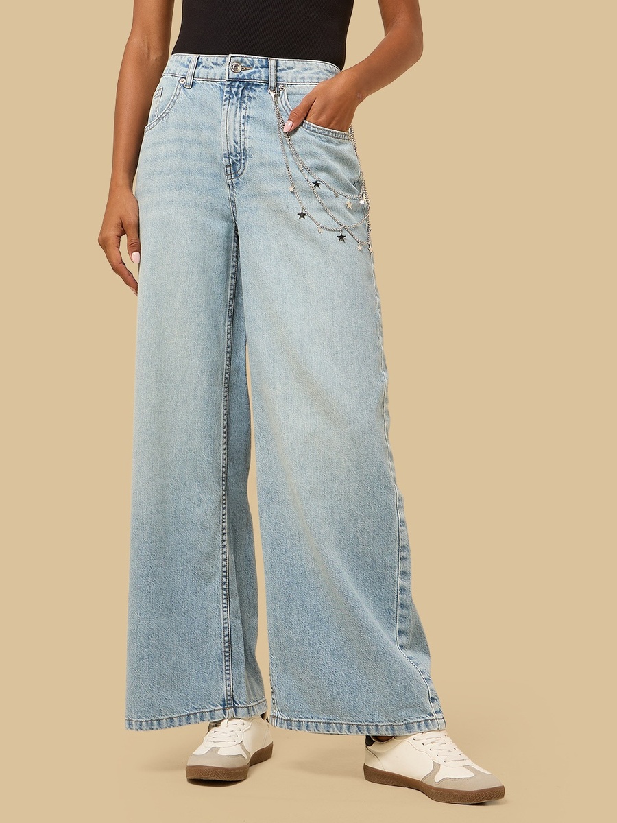 Star Charm Embellished Wide Leg Jeans
