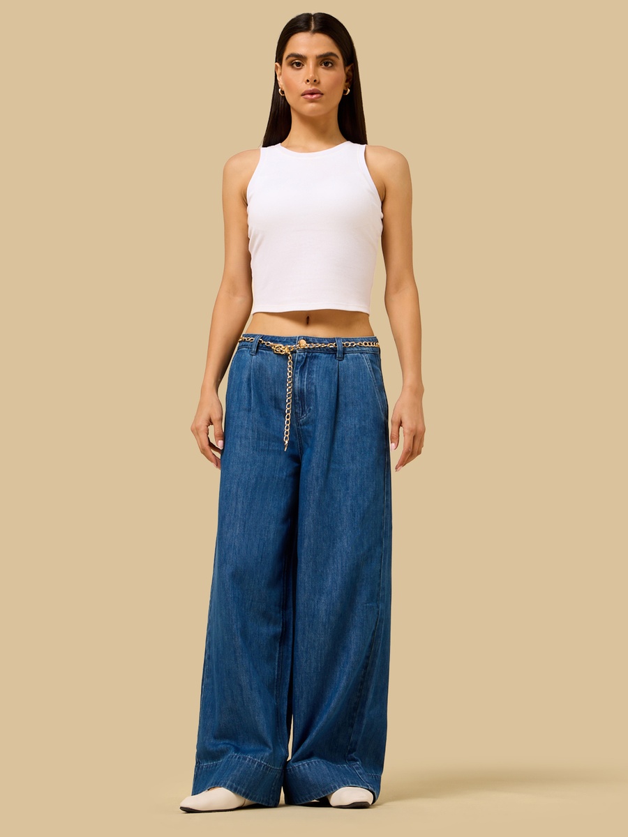 Wide Leg Jeans with Chain Belt