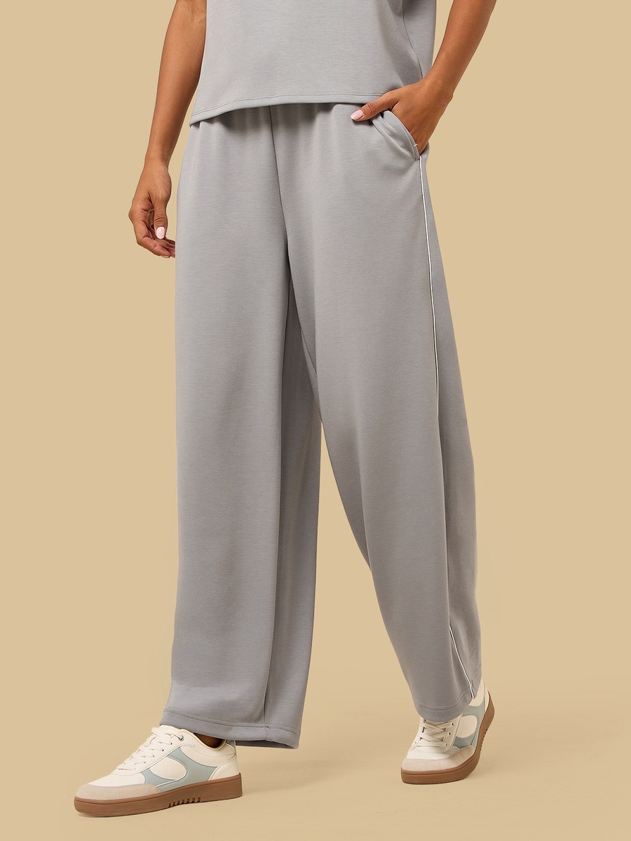 Contrast Piping Wide Leg Pants