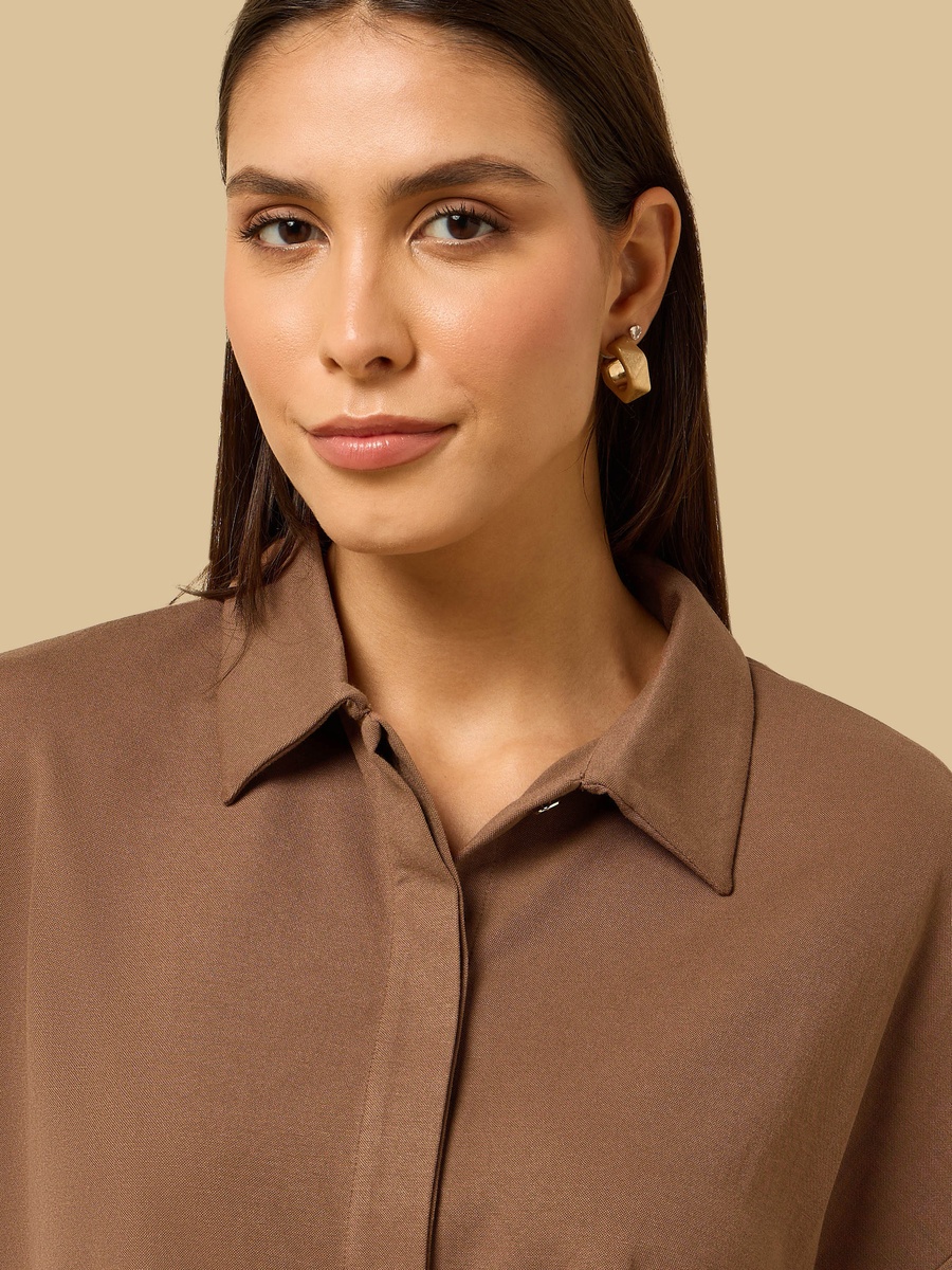 Collared Shirt with Knot Detail