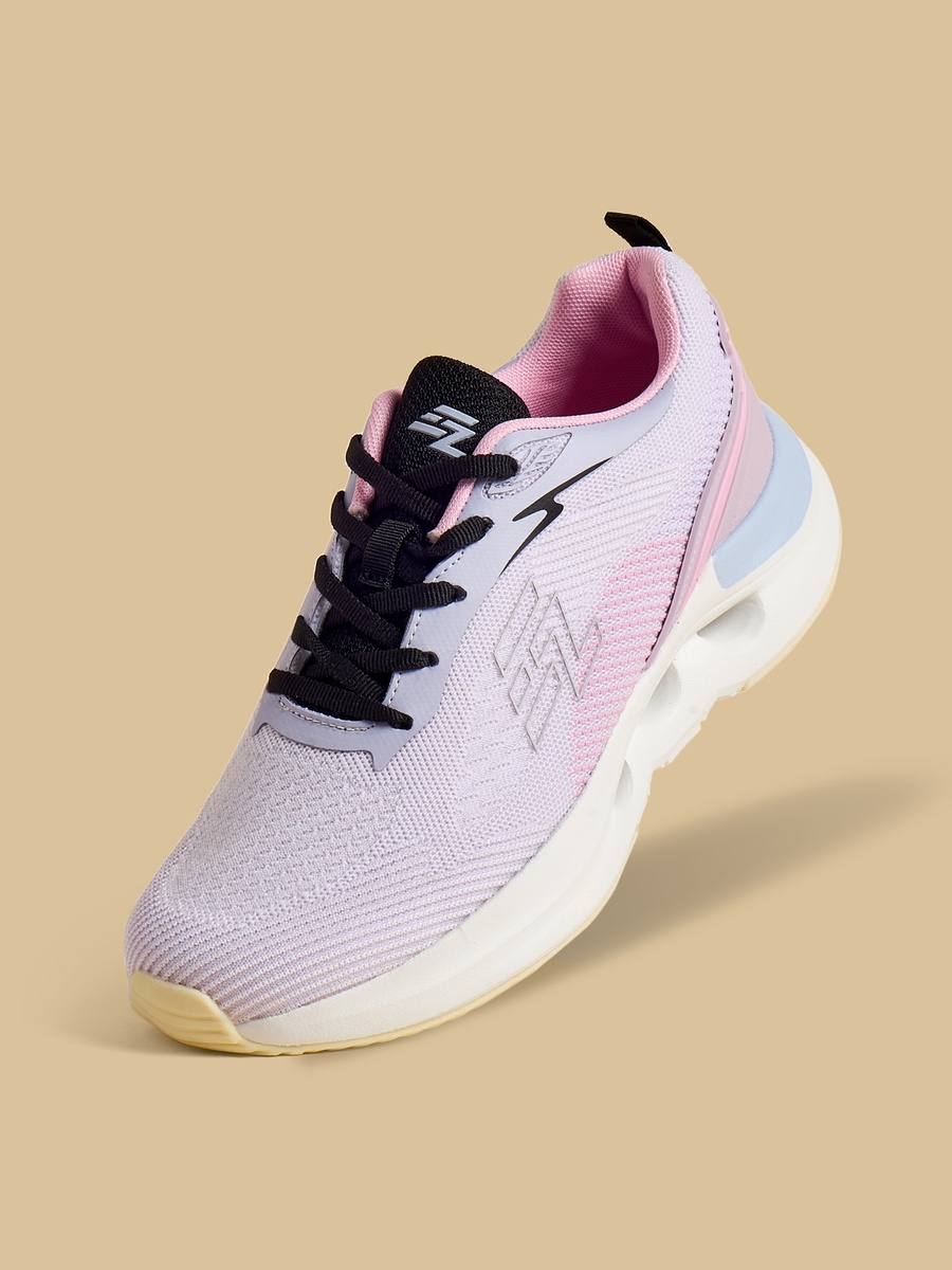 Textured Sports Shoes with Lace-Up Closure