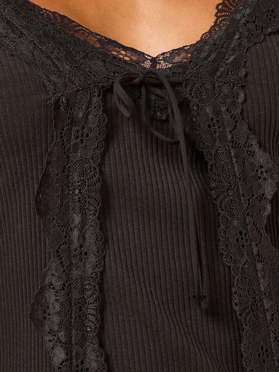 Lace Trim V-Neck Top