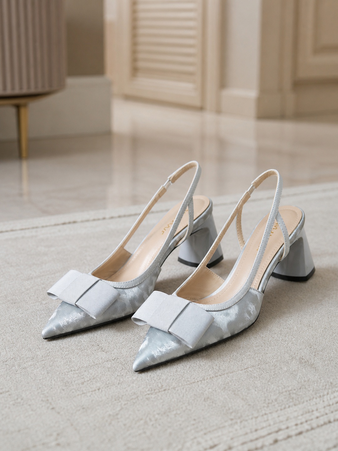 Blue Slingback Mid-Heel Pumps with Bow Detail