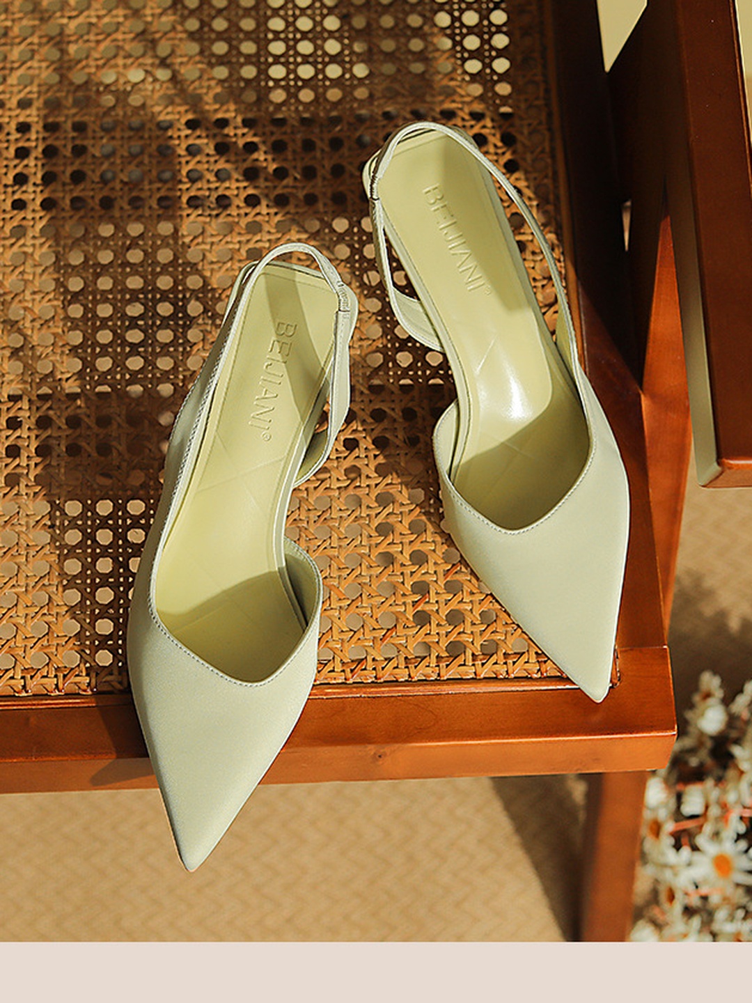 Light Green Pointed-Toe Slingback Kitten Heel Pumps