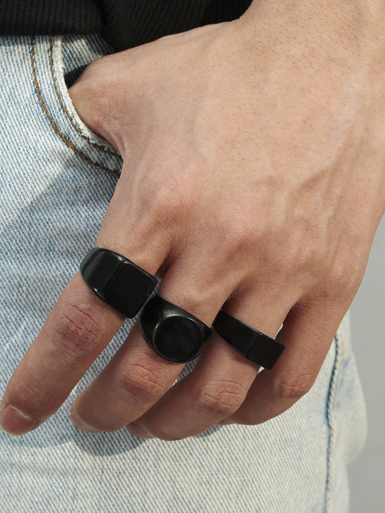  Black Resin Rings Set