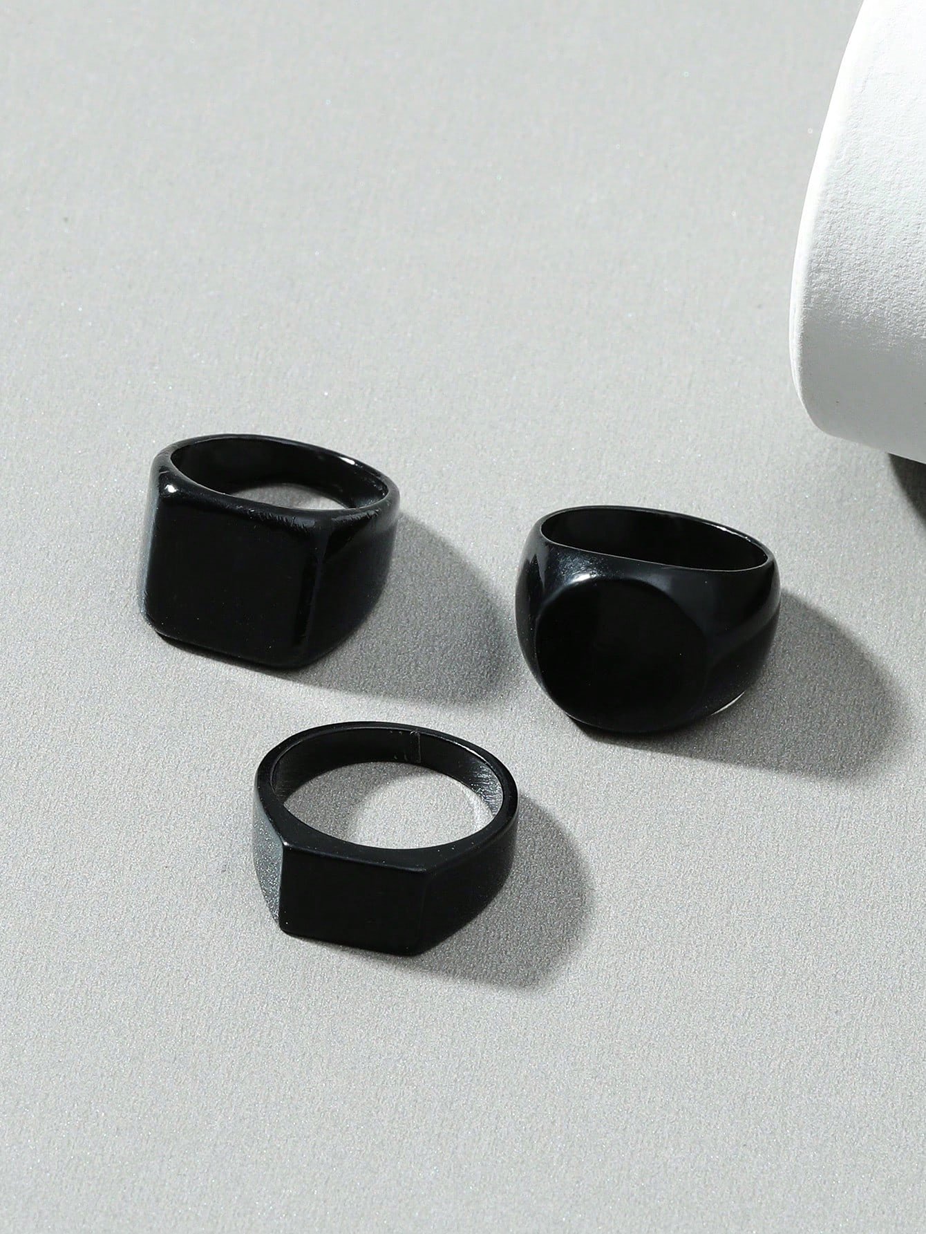  Black Resin Rings Set