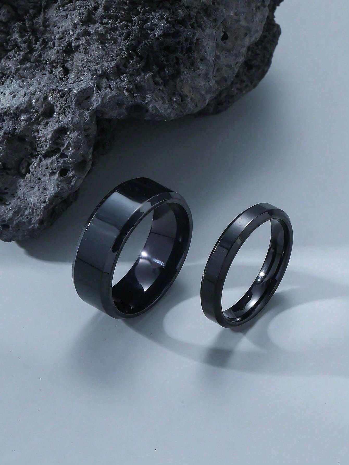  Black Two-Piece Ring Set