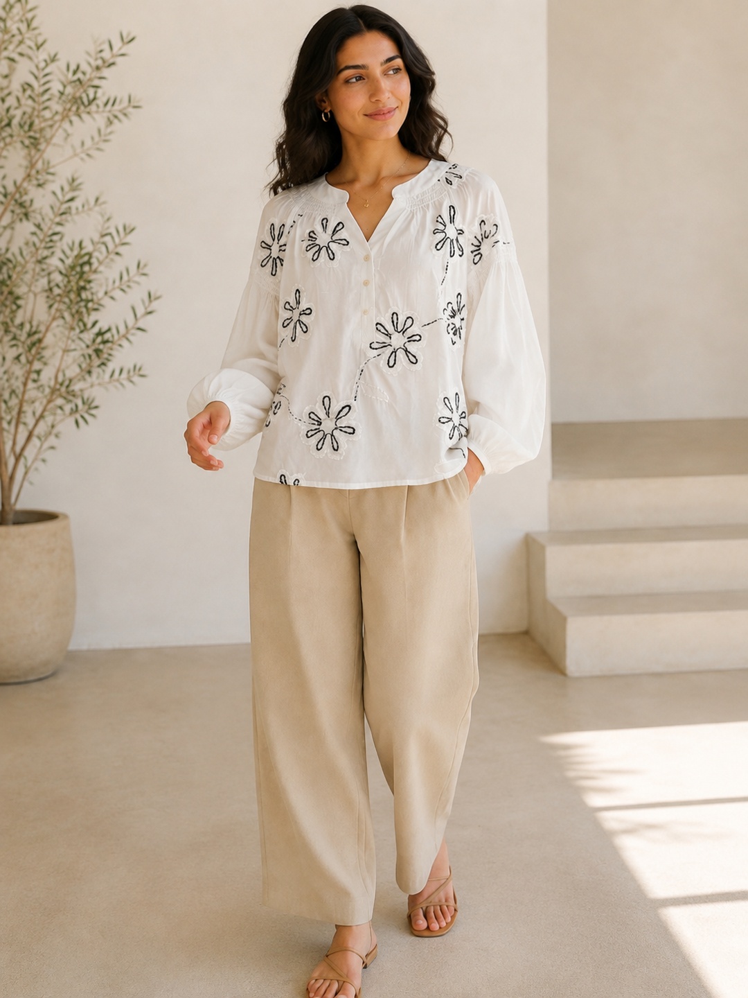 White Flower Embroidery Long Sleeve Blouse