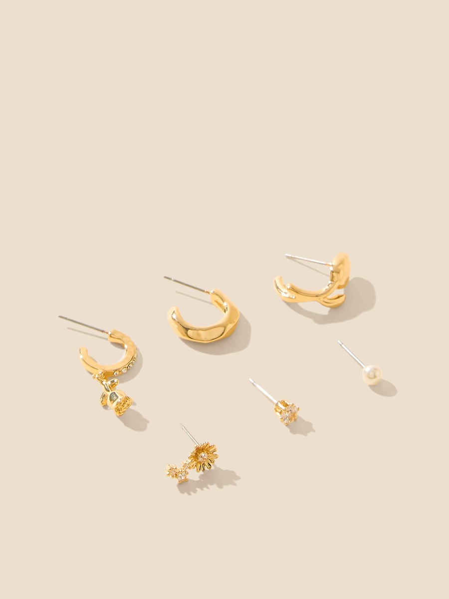 Pack of 6 - Assorted Earrings with Pushback Closure