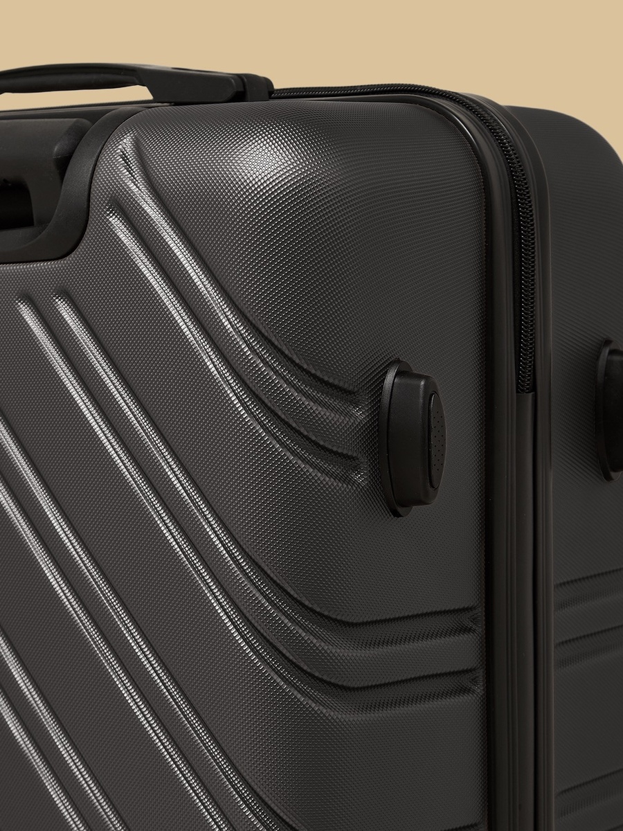 Textured 4-Wheel Hardcase Trolley Bag with Retractable Handle