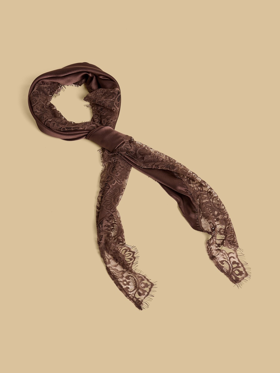 Lace Trim Scarf