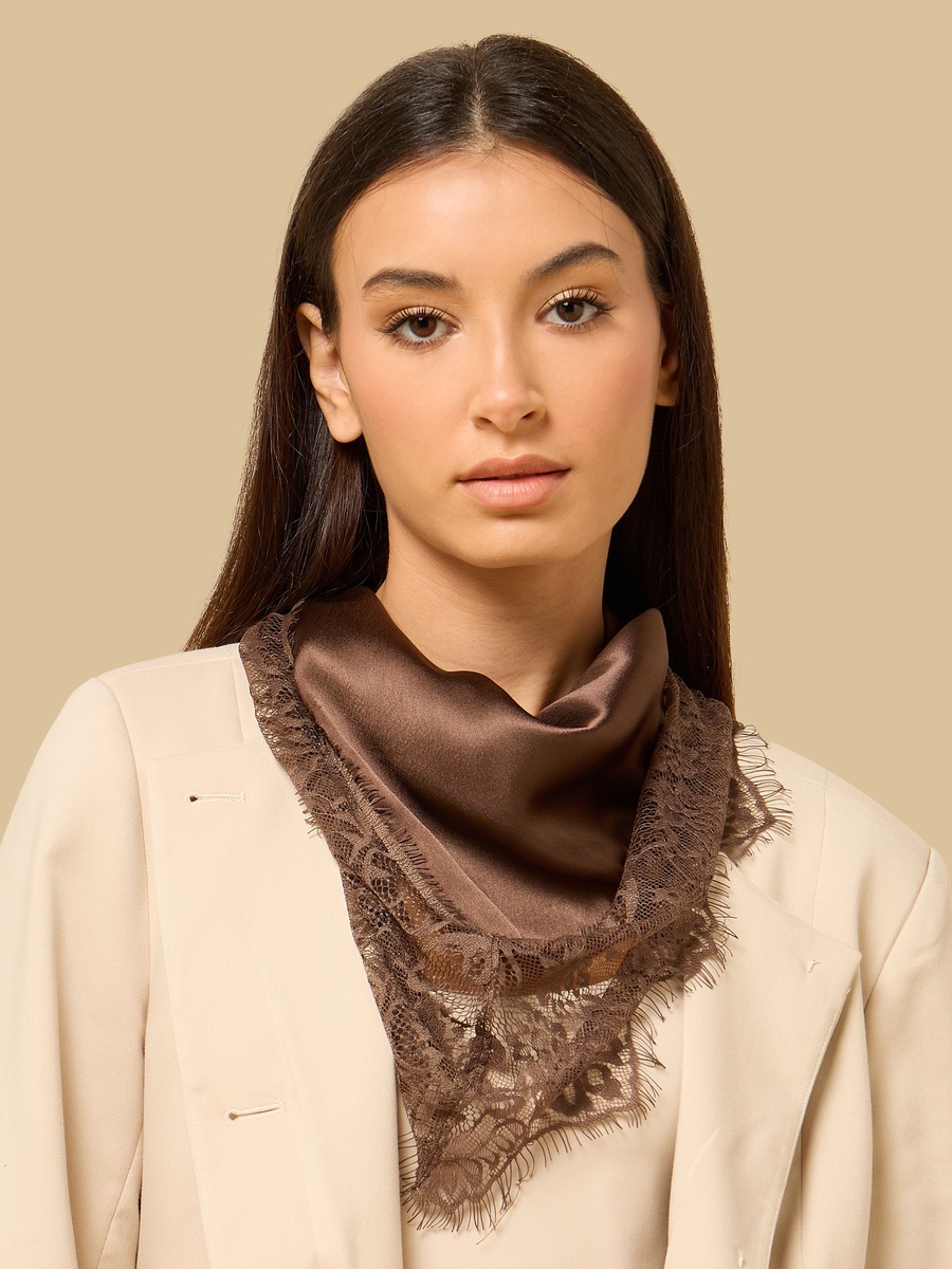 Lace Trim Scarf