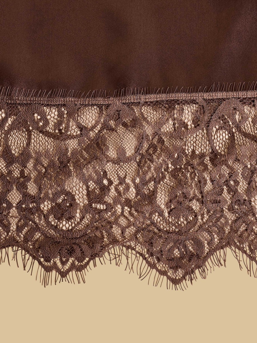 Lace Trim Scarf
