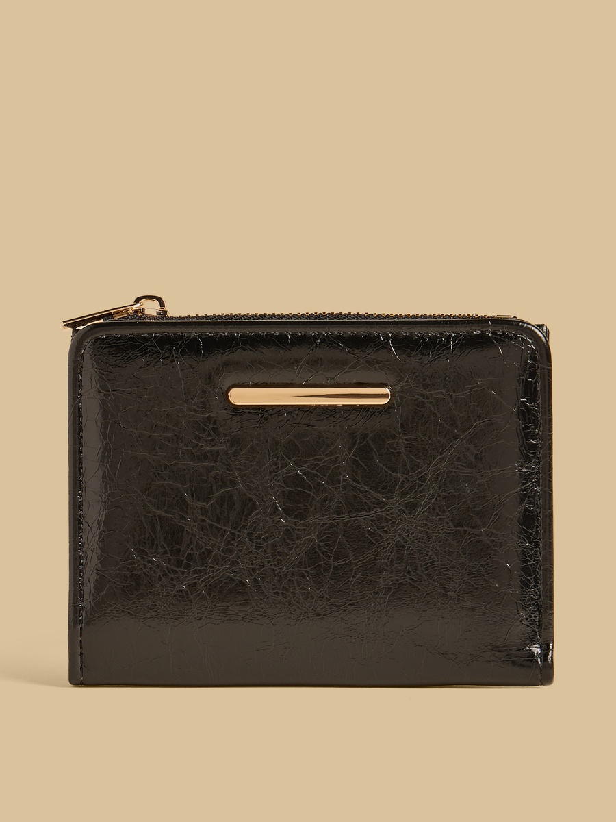 Textured Bi-Fold Wallet
