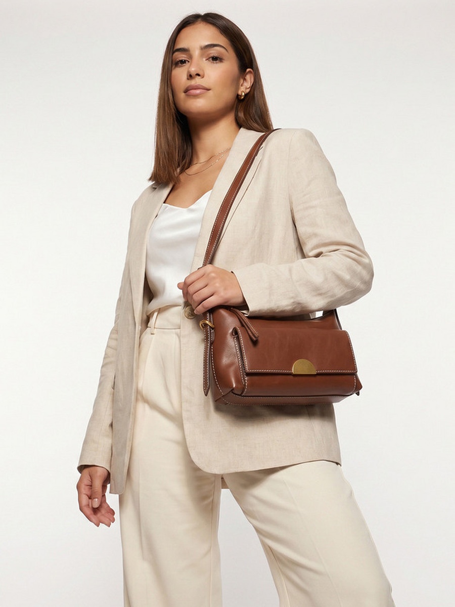 Pocket Detail Shoulder Bag with Zip Closure