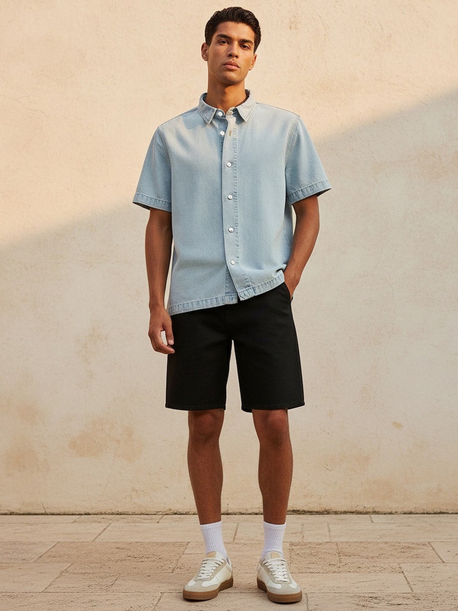 Men Collared Short Sleeves Shirt