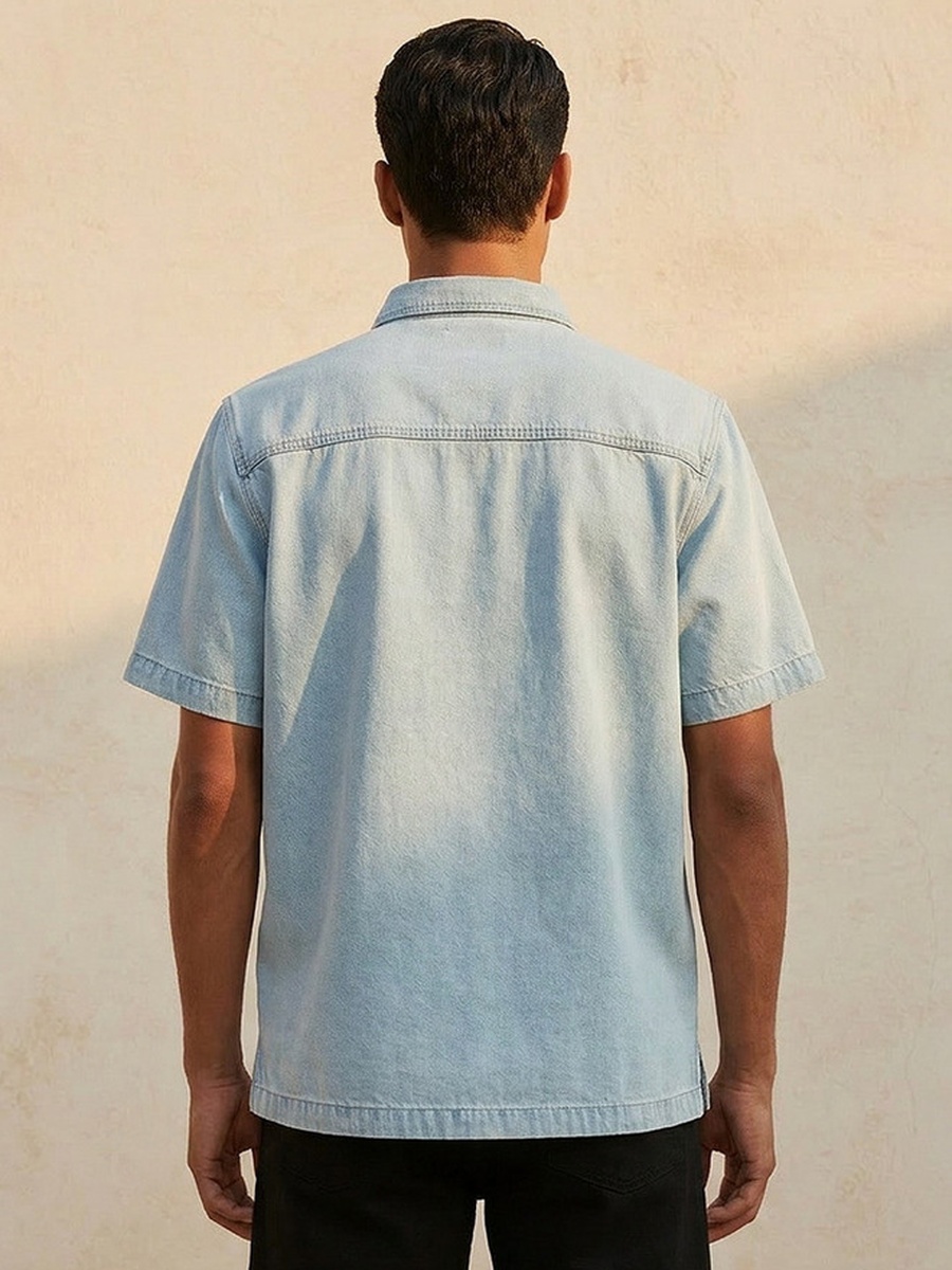 Men Collared Short Sleeves Shirt