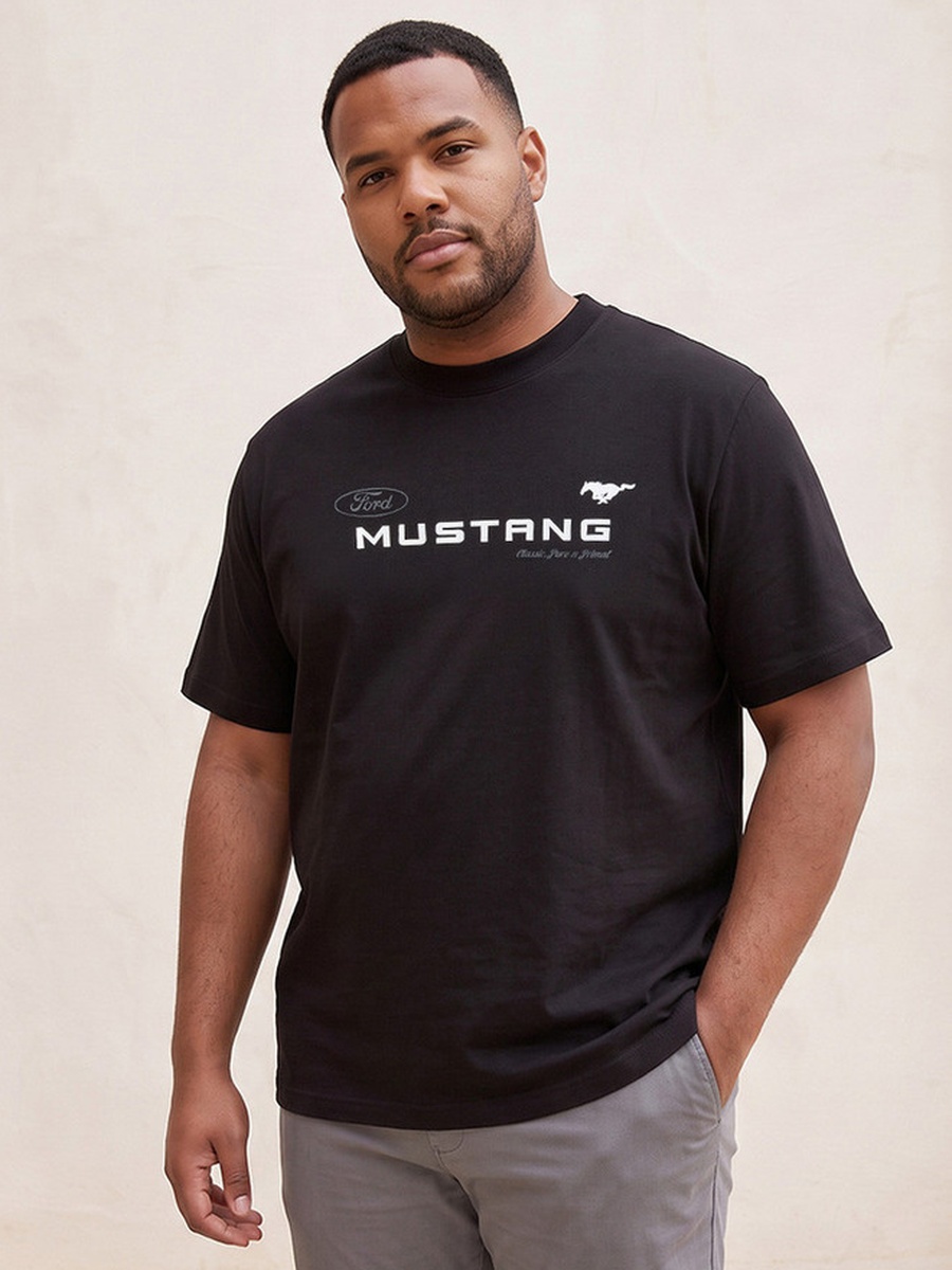 Plus Mustang Crew Neck Short Sleeves T-Shirt