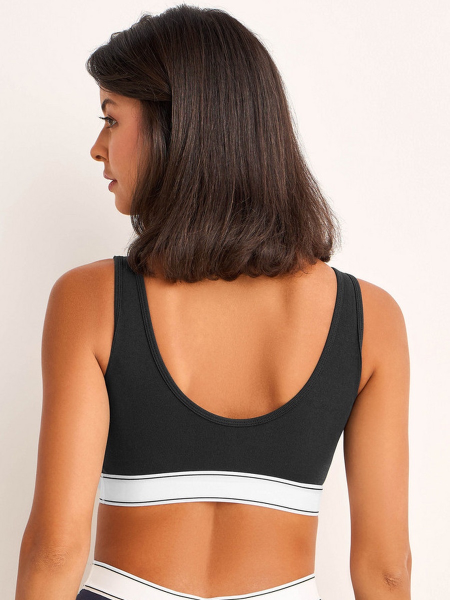 Seamless Bra with Broad Hem Elastic