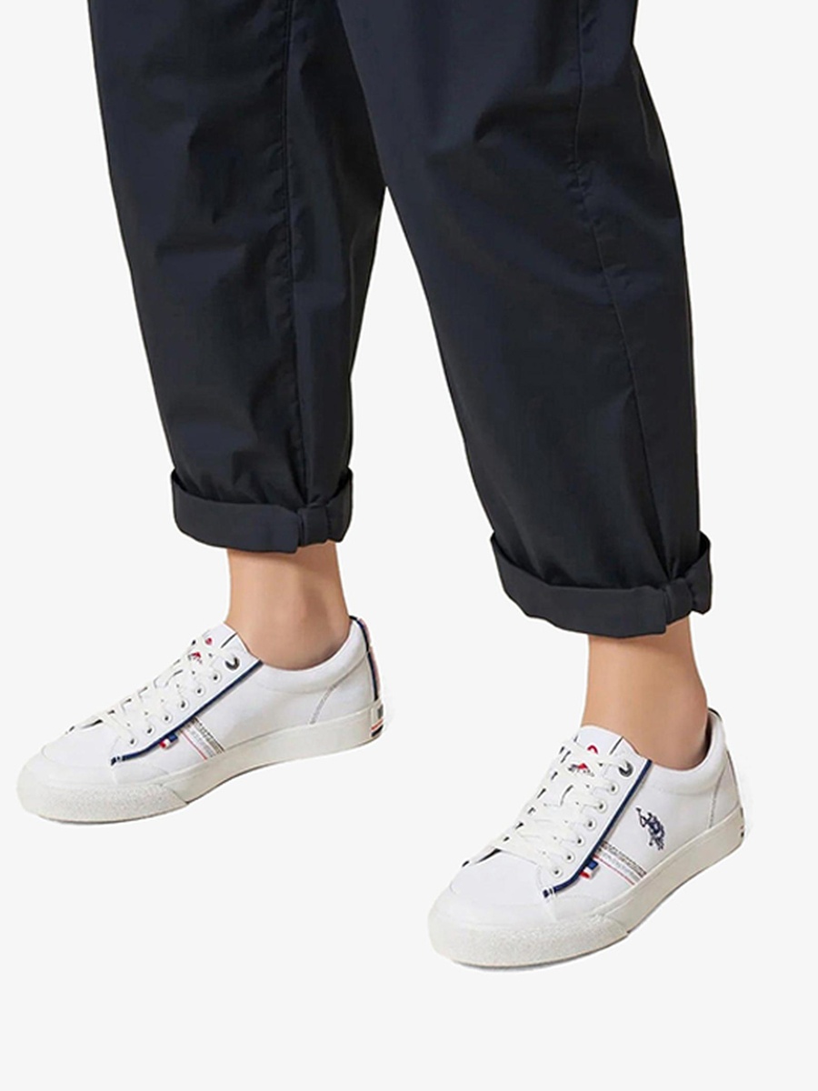 Gary White Low Top Sports Sneakers