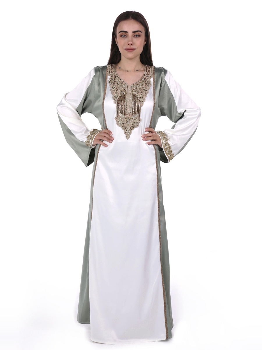 جلابية ساتان مطرزة